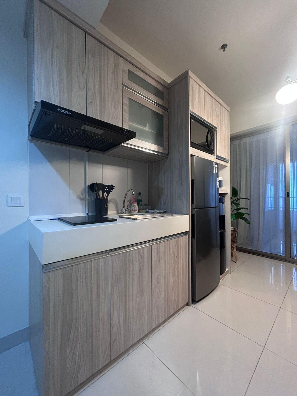 Disewakan apartemen 1br lantai tinggi di orange county lippo cikarang