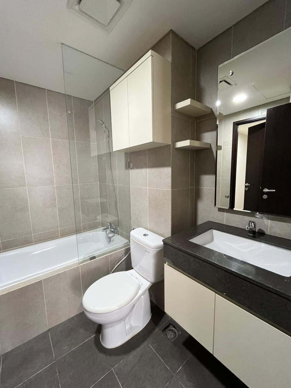 Apartemen 2BR Orange County, Fully Furnished, Siap Huni dengan Fasilitas Premium