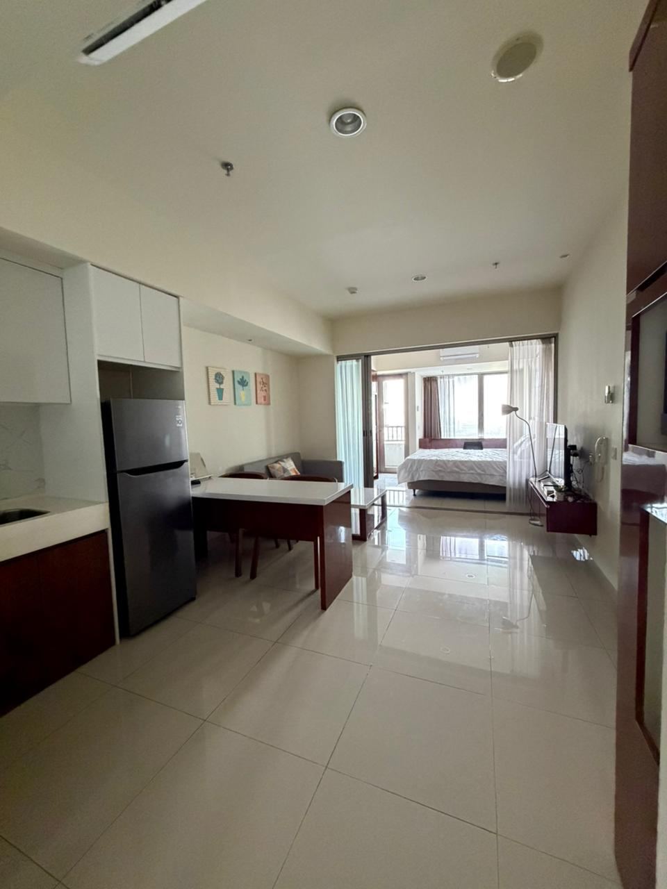 Disewakan apartemen 1br luas 52m2 di lippo cikarang