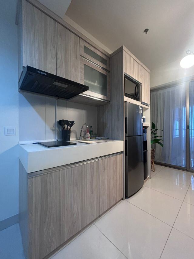 Disewakan apartemen 1br lantai tinggi di orange county lippo cikarang