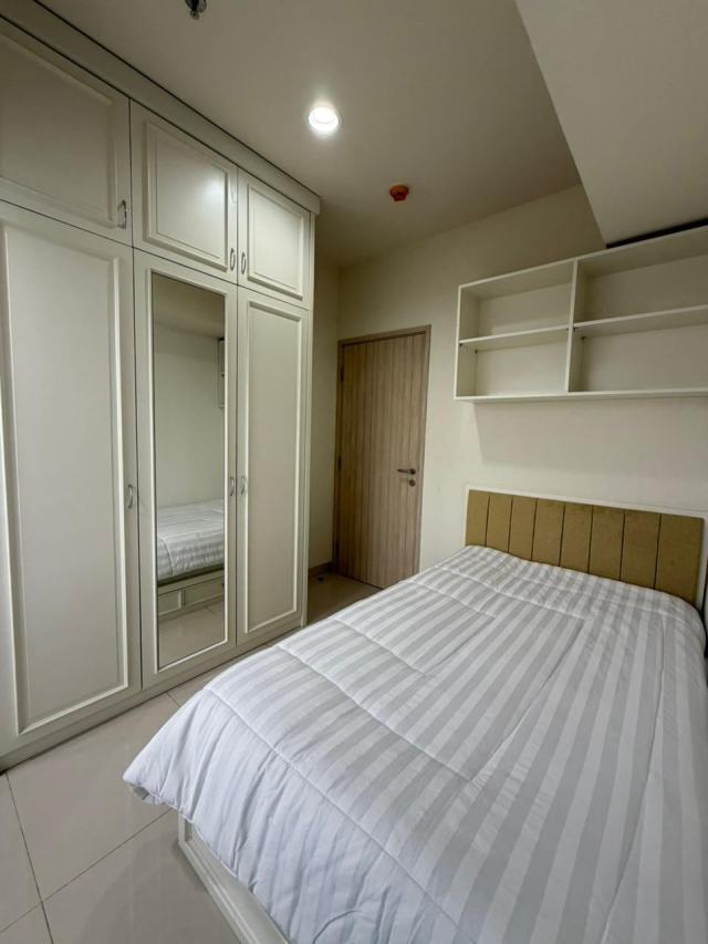 Disewakan apartemen 2br dengan kondisi sangat bagus di orange county
