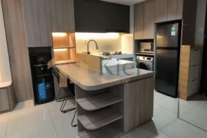 Di sewakan apartemen Orange County Fully furnished 2BR 2KM 91m2